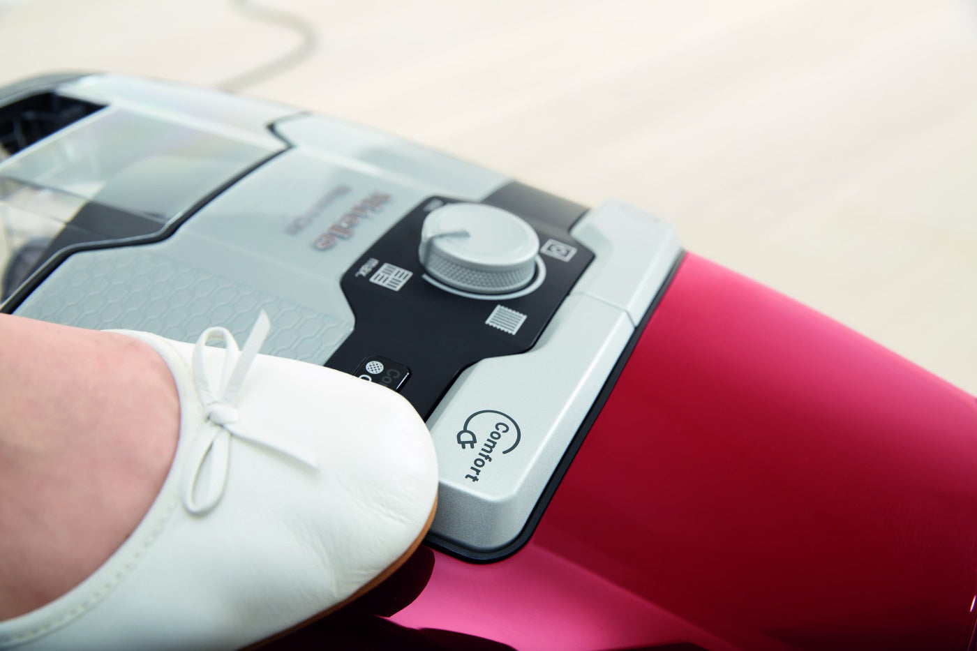 0.36270300 1730841263BlizzardCX1CatDogRewind20000127633.highres.jpg